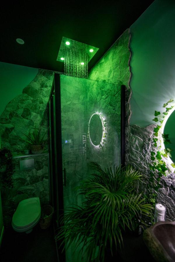 Jungle Room Evadez Vous Cosy Luxe Gare Autoroute Givors Zewnętrze zdjęcie